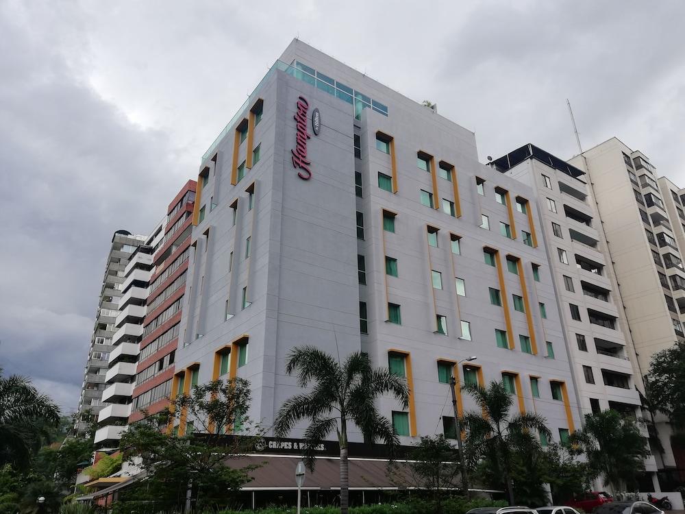 Hotel Hampton By Hilton Cali Exterior foto